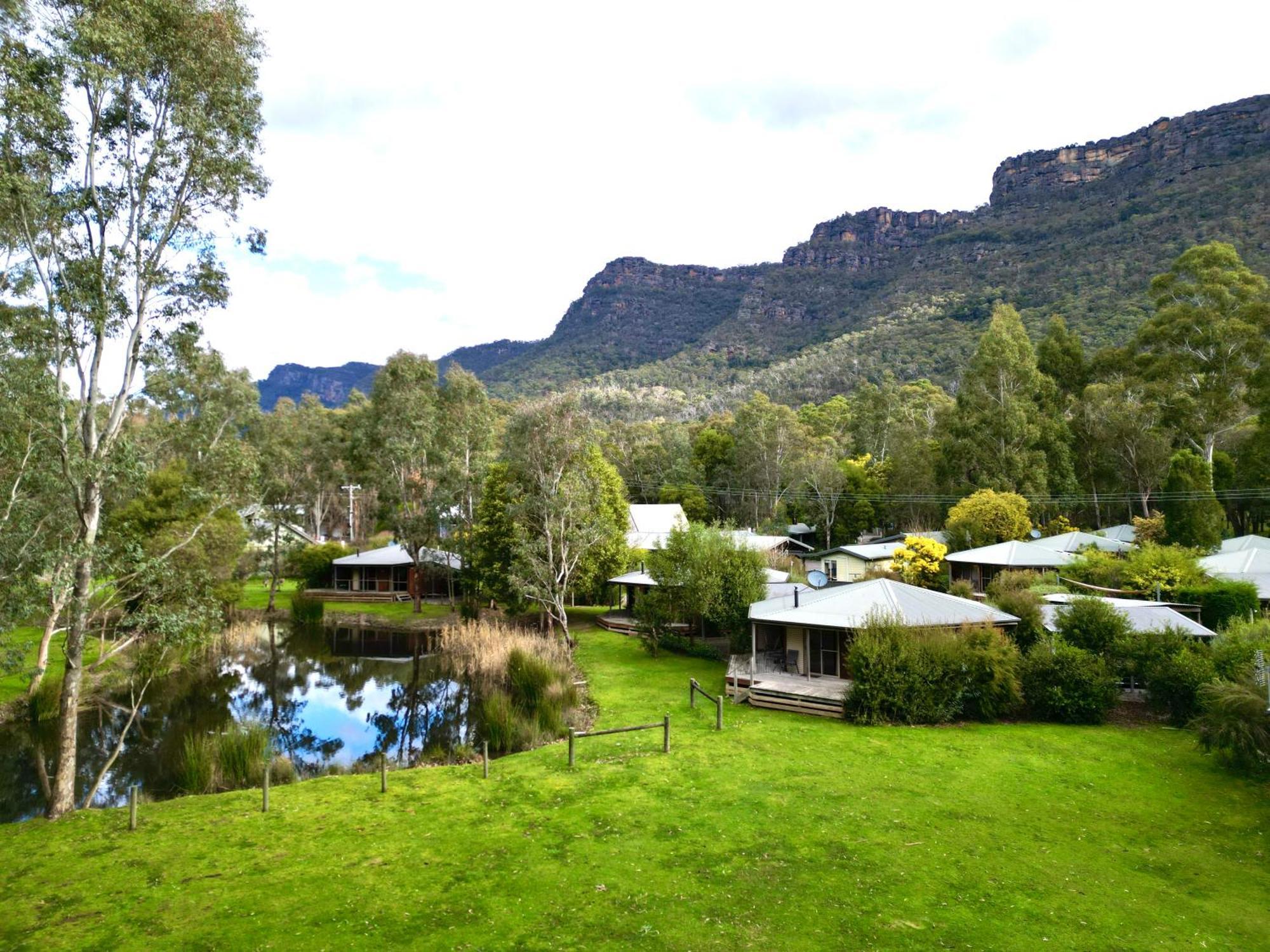 Grampians Chalets Холс Гап Екстериор снимка