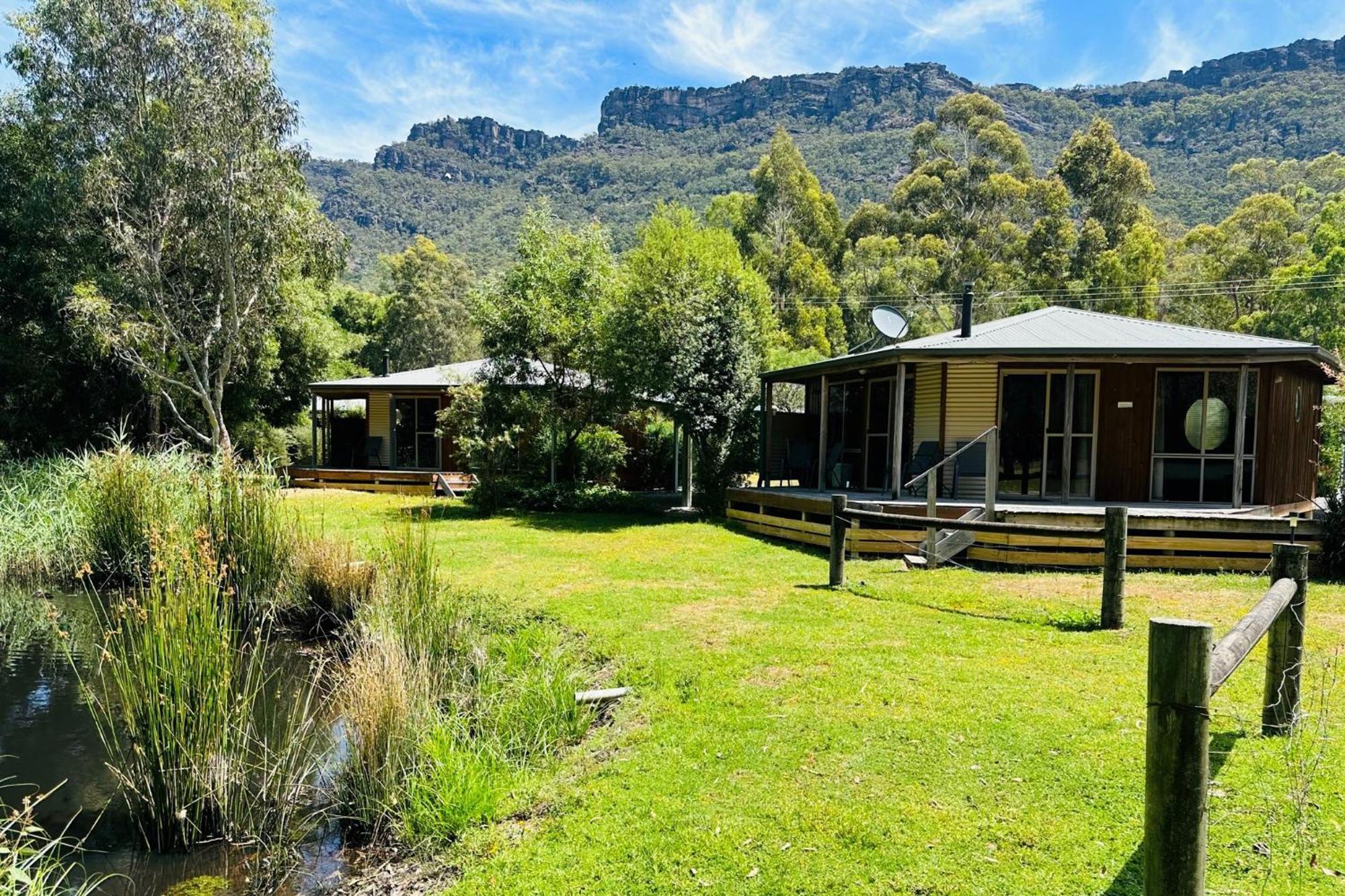 Grampians Chalets Холс Гап Екстериор снимка